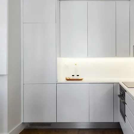 Serviced - Bairro Alto Appartamento *