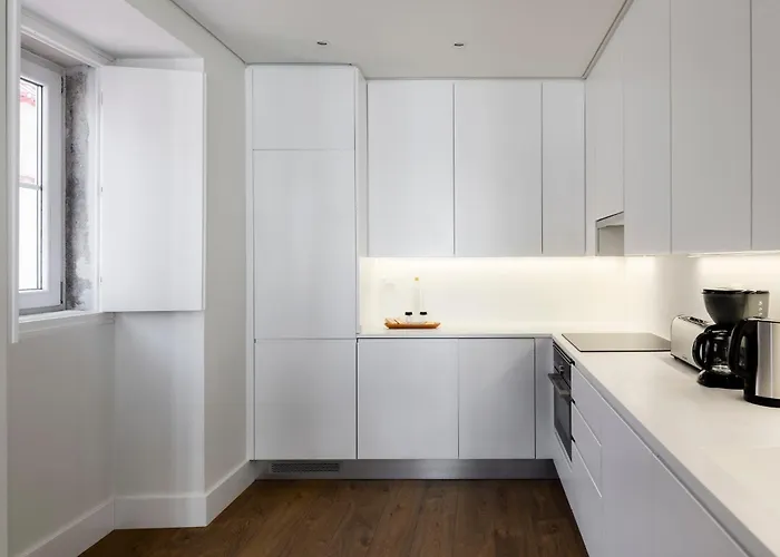 Lsa Bairro Alto By Numa Apartamento