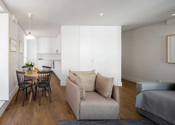 Lsa Bairro Alto By Numa * Lisboa